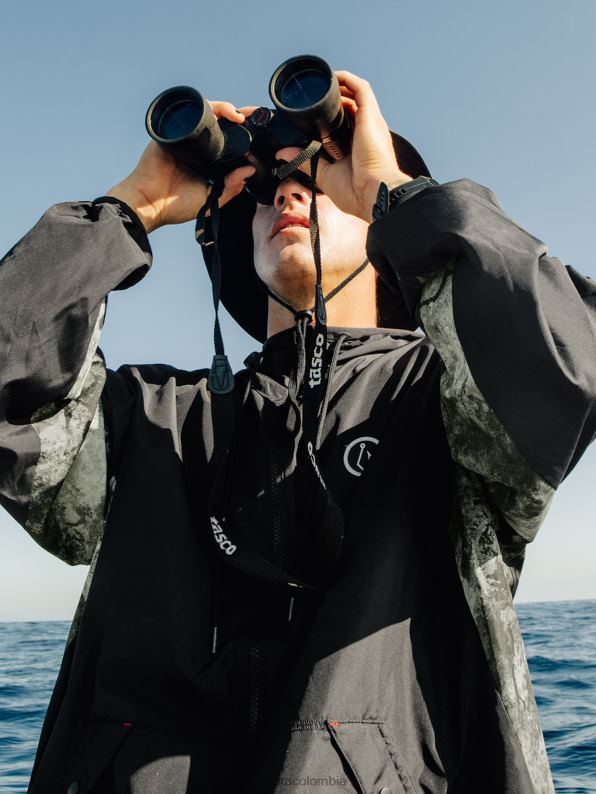 chamarra_apilable_balaram_de_surf_vitals_negro_z44zx188_ropa_hombres.jpg chamarra apilable balaram de surf vitals negro Z44ZX188 ropa hombres - Image 1