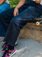 esto que ellos pantalones de skate azul medianoche Z44ZX937 ropa mujer - Image 5