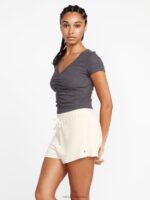 pantalones cortos de lana vividos en el salón crema Z44ZX945 ropa mujer - Image 4